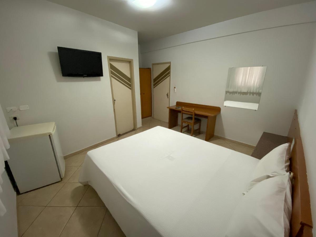 Onix Hotel Assis Exteriér fotografie